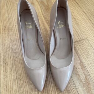 Vero Cuoio Beige Patent Leather Heels